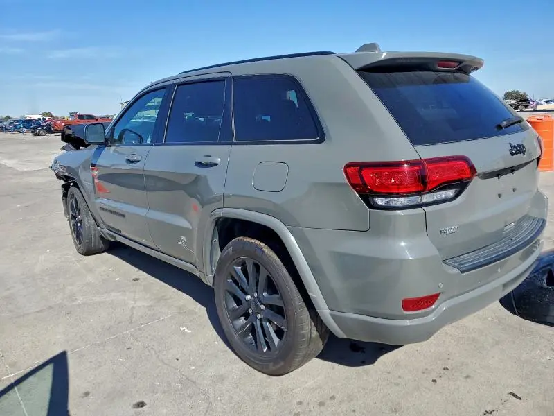 2021 JEEP GRAND CHEROKEE LAREDO  