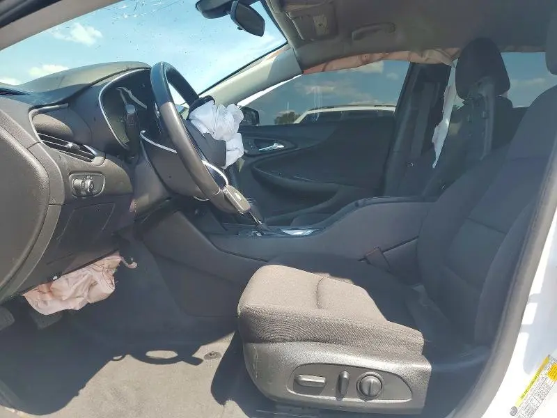 2019 CHEVROLET MALIBU RS  