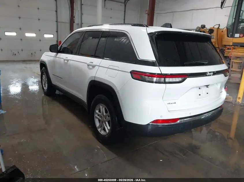 2023 JEEP GRAND CHEROKEE LAREDO 4X4