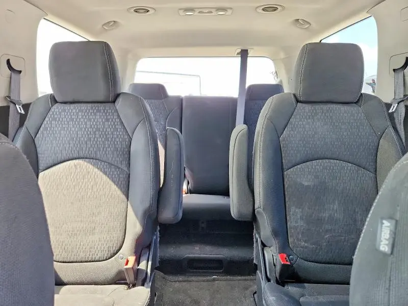 2015 GMC ACADIA SLE  