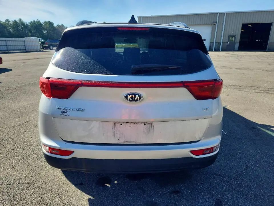 2018 KIA SPORTAGE EX  