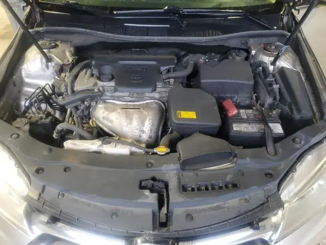 2015 TOYOTA CAMRY LE  