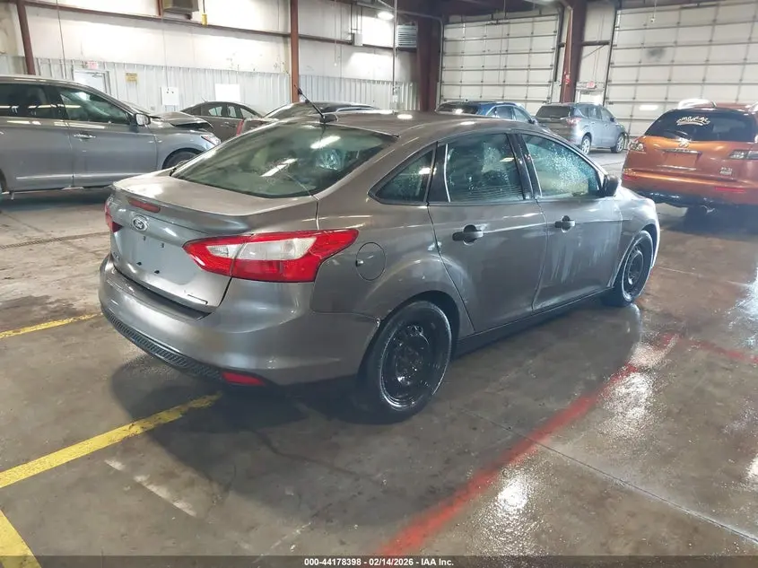 2013 FORD FOCUS S