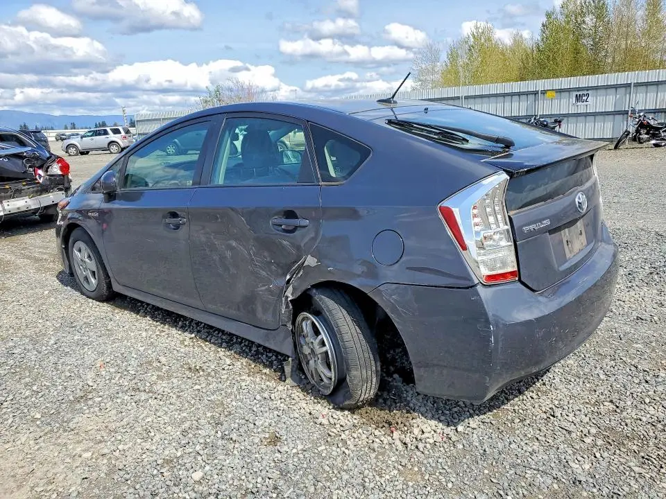 2010 TOYOTA PRIUS II  