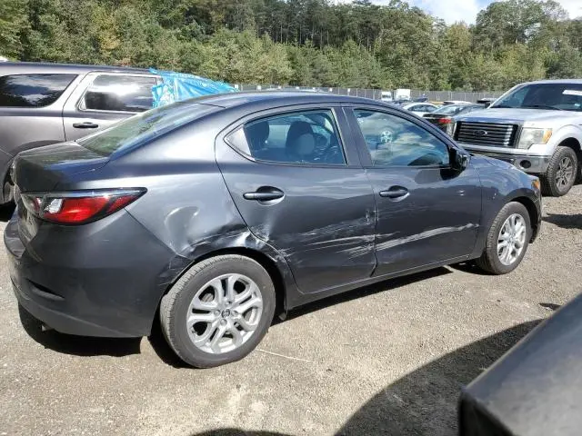 2017 TOYOTA YARIS IA   