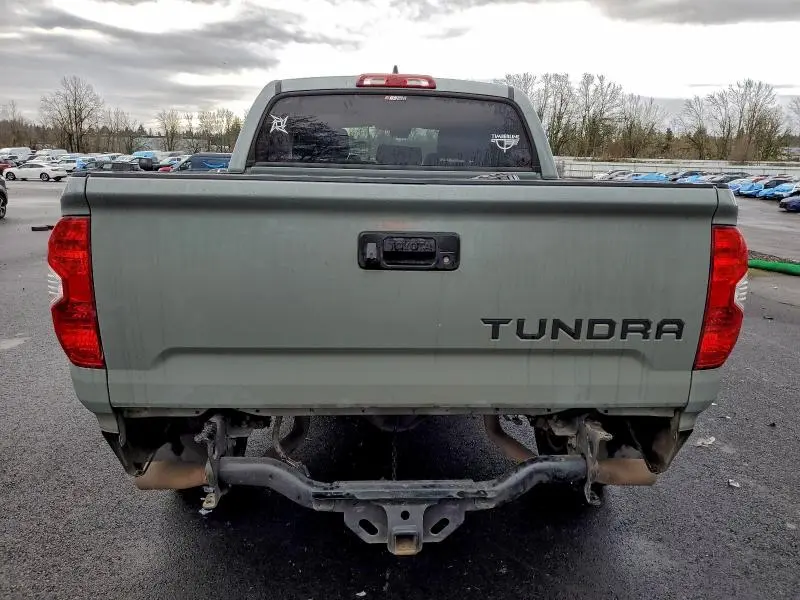 2021 TOYOTA TUNDRA CREWMAX SR5  
