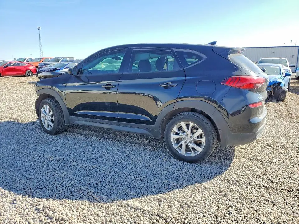 2021 HYUNDAI TUCSON SE  