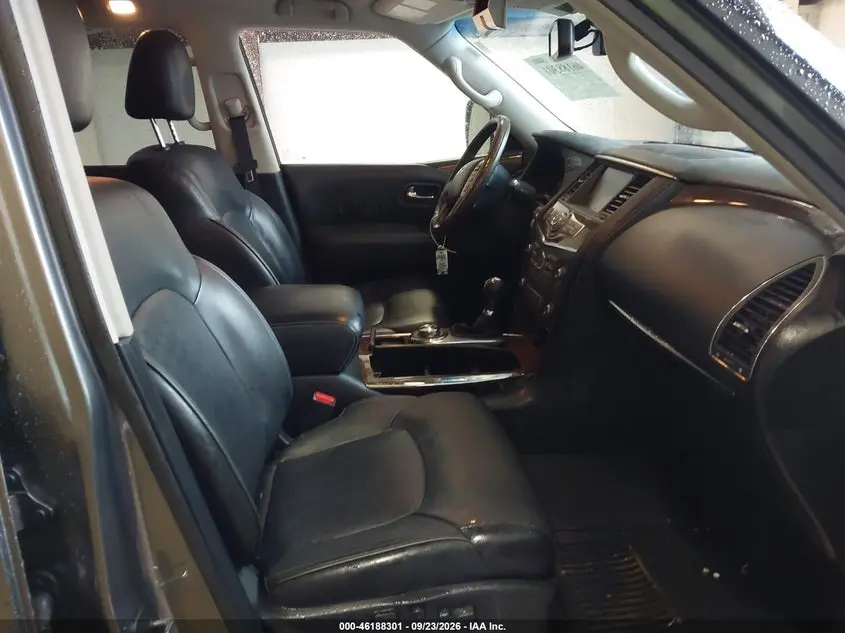2017 INFINITI QX80  