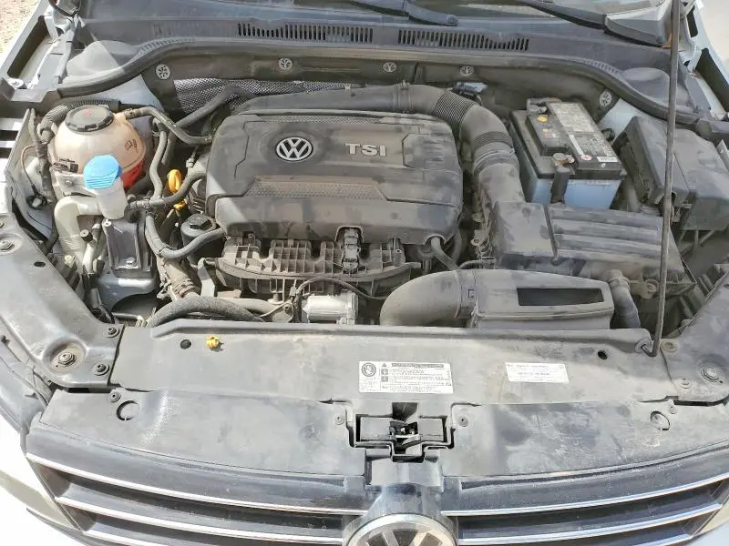 2018 VOLKSWAGEN JETTA SEL  