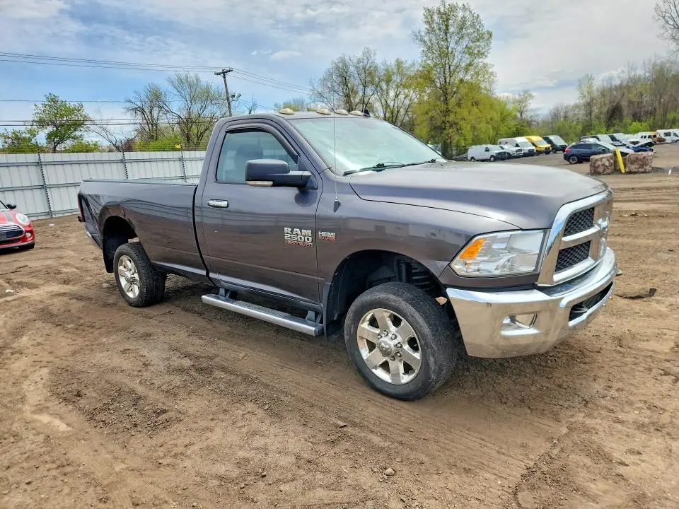 2014 RAM 2500 SLT  