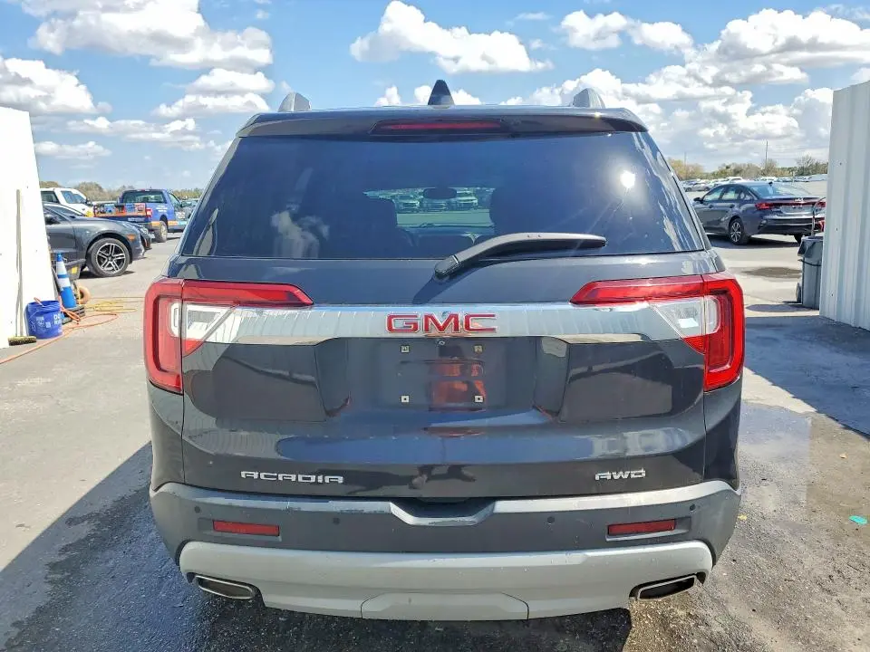 2020 GMC ACADIA SLT  
