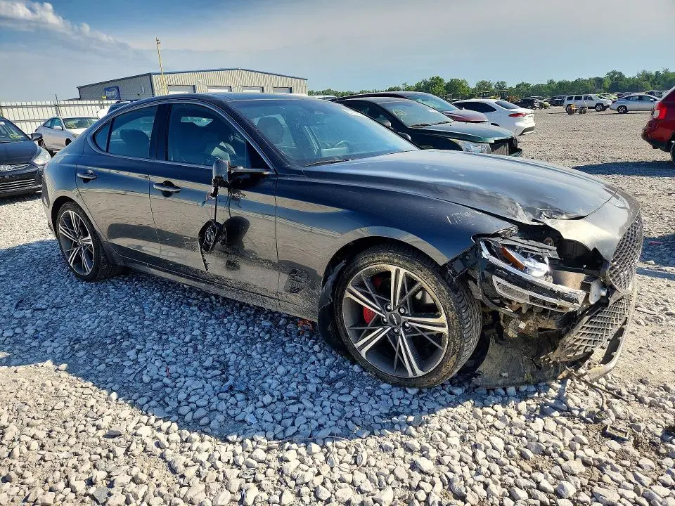 2025 GENESIS G70 3.3T SPORT PRESTIGE  