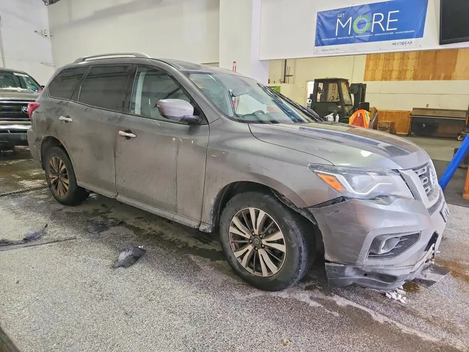 2020 NISSAN PATHFINDER SV  