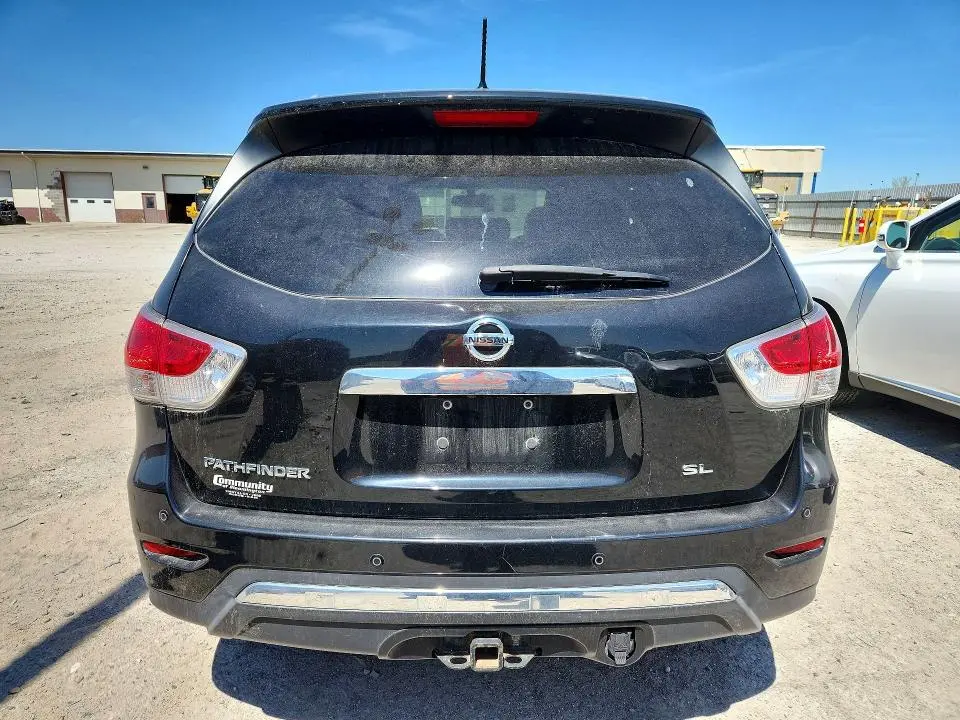 2014 NISSAN PATHFINDER SL  