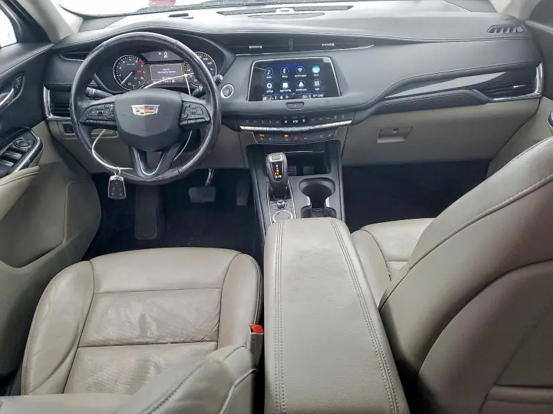 2019 CADILLAC XT4 PREMIUM LUXURY  