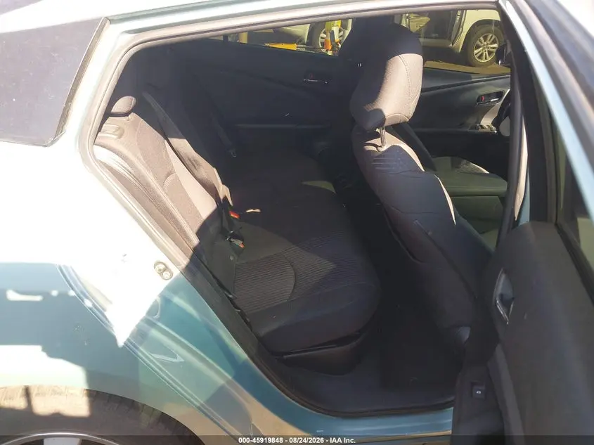 2017 TOYOTA PRIUS THREE