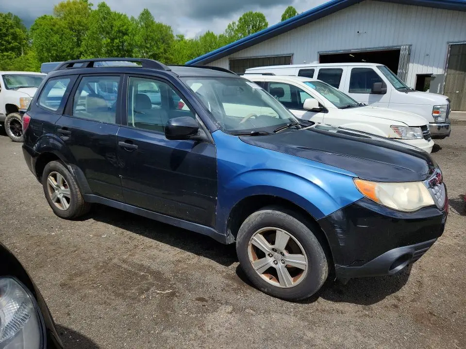 2013 SUBARU FORESTER 2.5X  