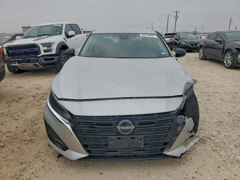 2024 NISSAN ALTIMA S  