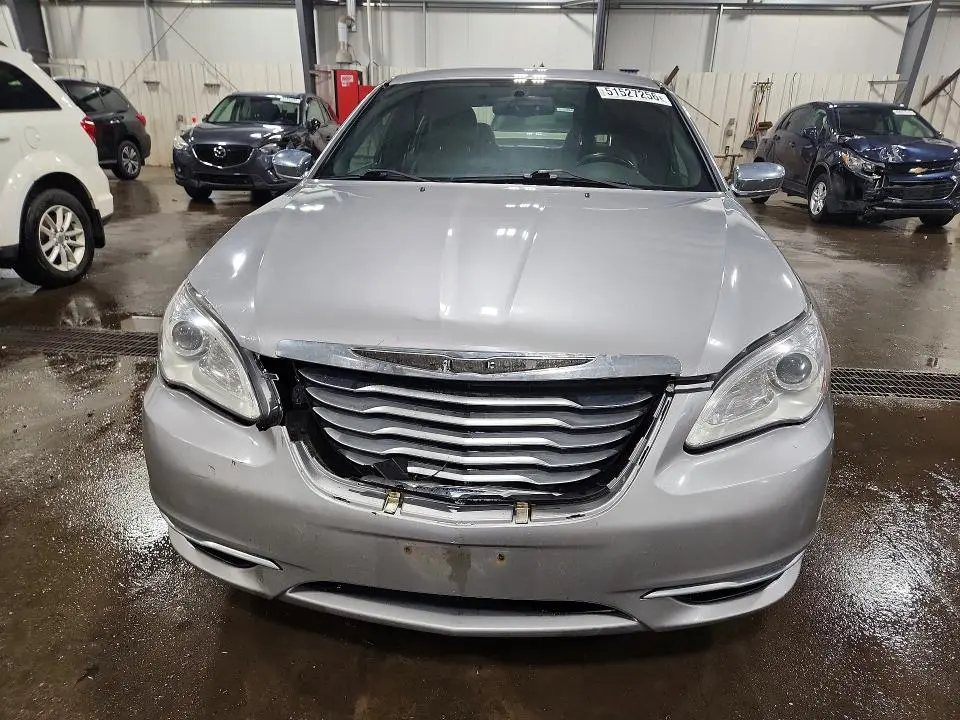 2013 CHRYSLER 200 LIMITED  