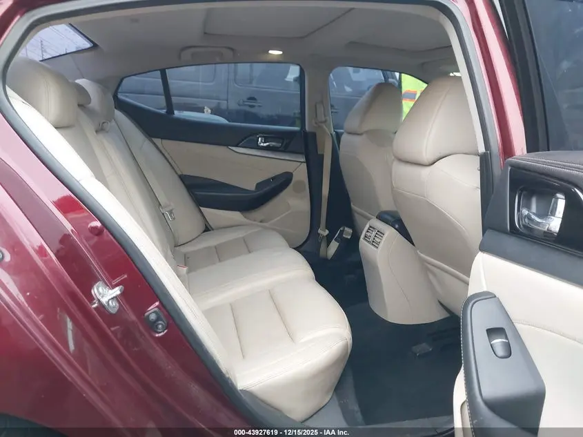 2016 NISSAN MAXIMA 3.5 SL