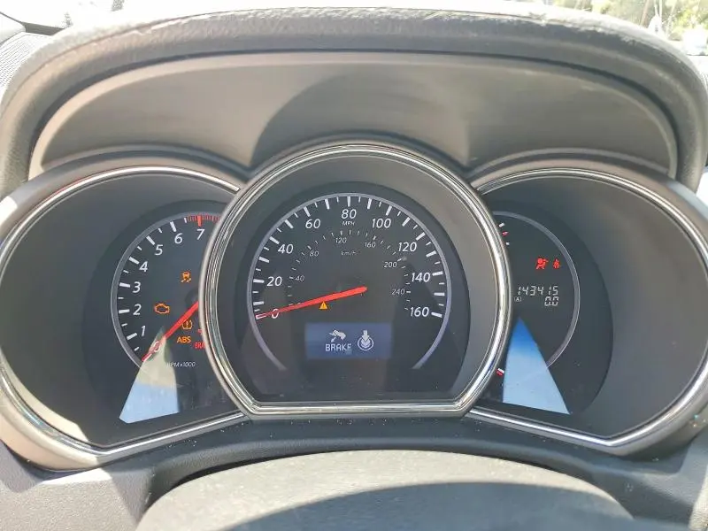 2012 NISSAN MURANO S  