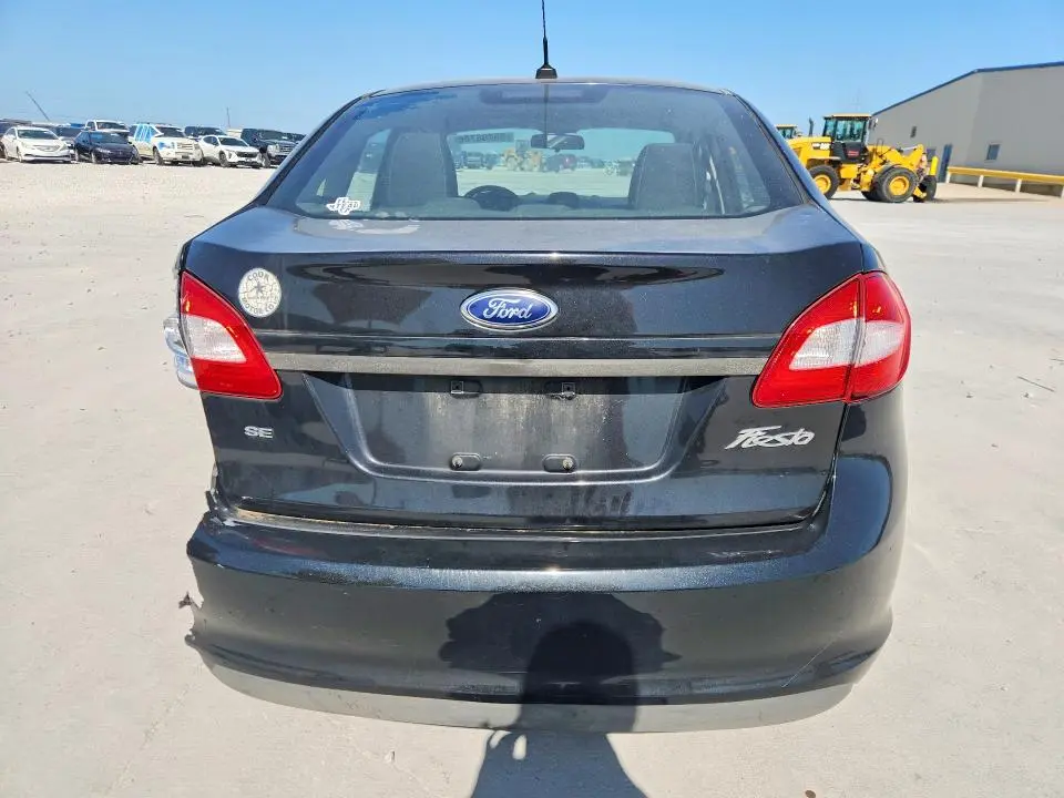 2013 FORD FIESTA SE  