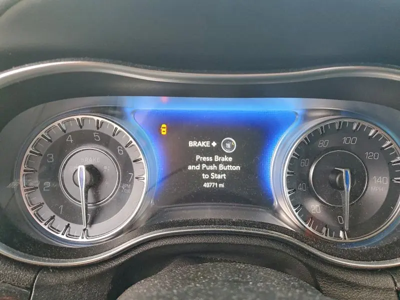 2019 CHRYSLER 300 LIMITED  