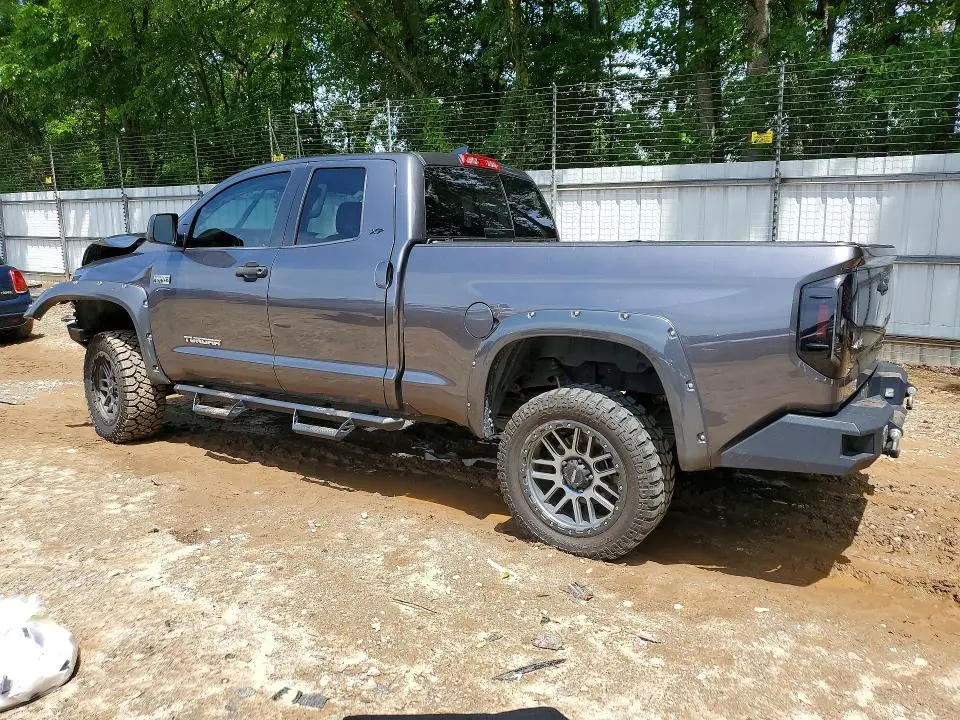 2020 TOYOTA TUNDRA SR5  