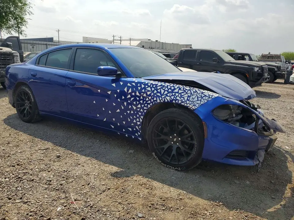 2018 DODGE CHARGER SXT  