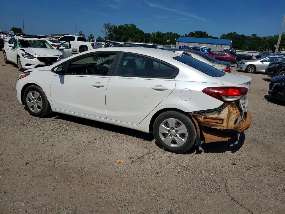 2018 KIA FORTE LX  