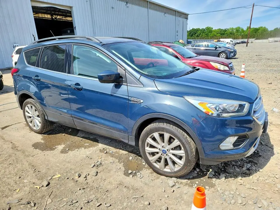 2019 FORD ESCAPE SEL  