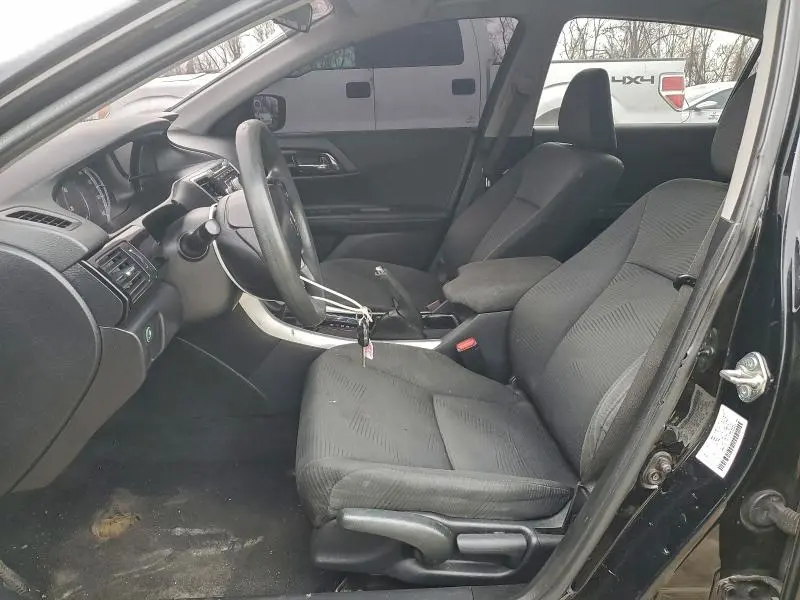 2017 HONDA ACCORD LX  