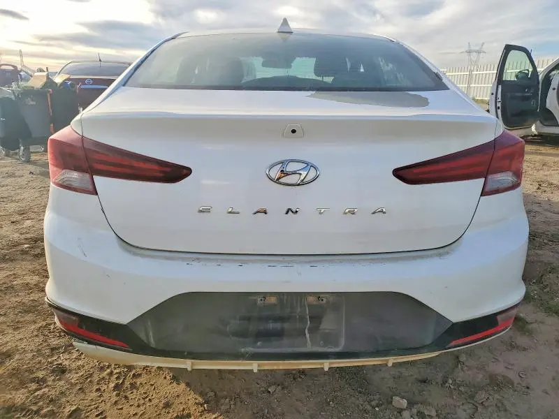 2019 HYUNDAI ELANTRA SEL  