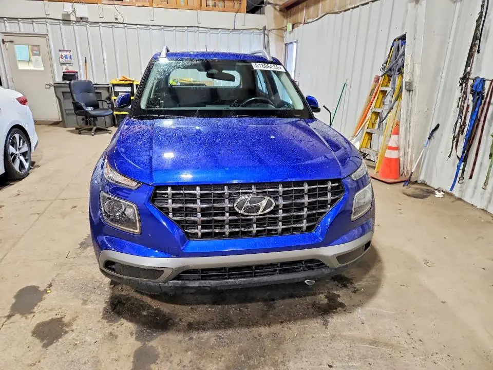 2023 HYUNDAI VENUE SEL  