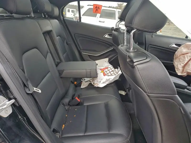 2016 MERCEDES-BENZ GLA 250 4MATIC  