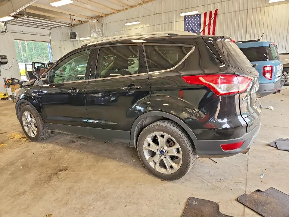 2016 FORD ESCAPE TITANIUM  