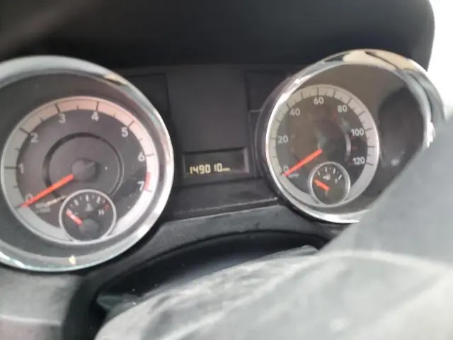 2014 DODGE GRAND CARAVAN SE  