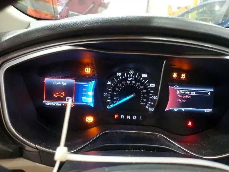 2017 FORD FUSION SE  