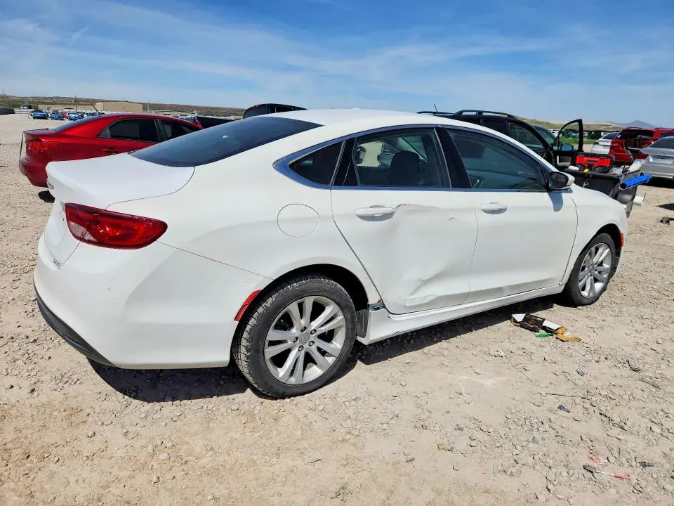 2016 CHRYSLER 200 LX  
