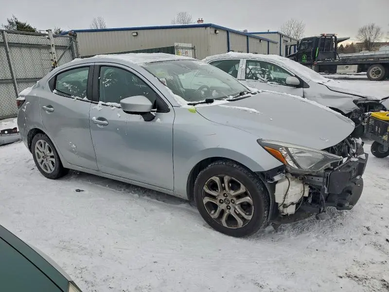 2017 TOYOTA YARIS IA   