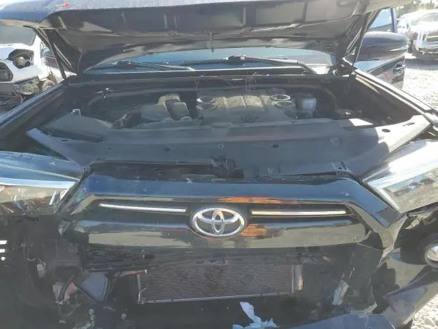 2020 TOYOTA 4RUNNER SR5  