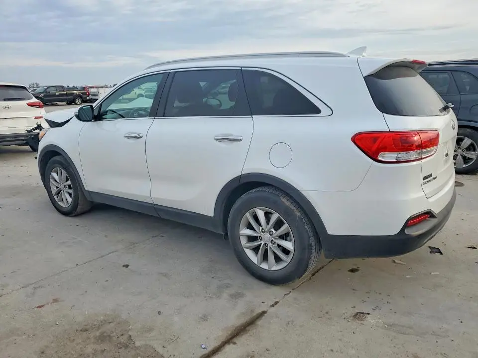 2017 KIA SORENTO LX V6  