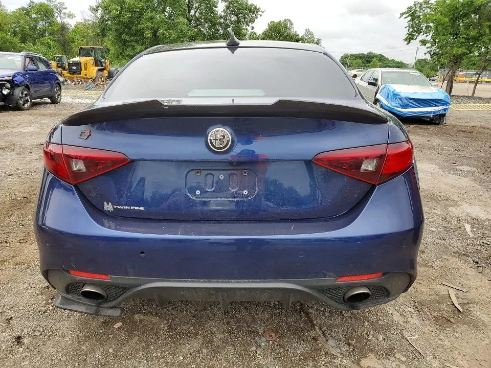 2019 ALFA ROMEO GIULIA TI  
