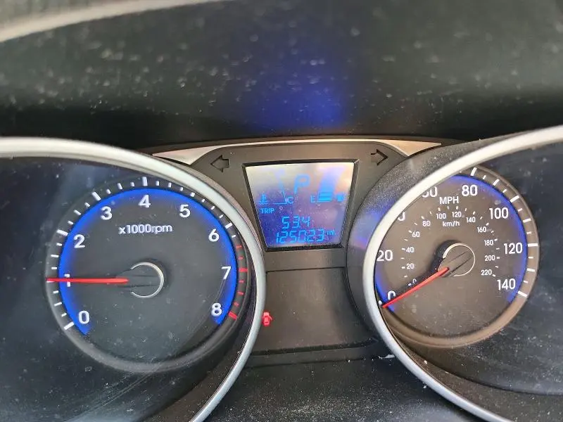 2012 HYUNDAI TUCSON GLS  