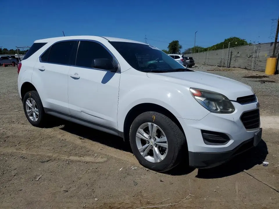 2017 CHEVROLET EQUINOX LS  