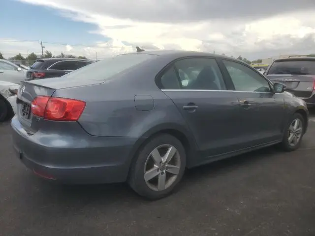 2014 VOLKSWAGEN JETTA TDI  