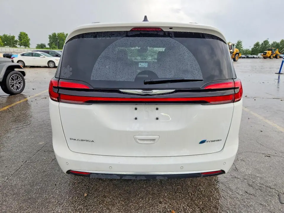 2023 CHRYSLER PACIFICA HYBRID PINNACLE  