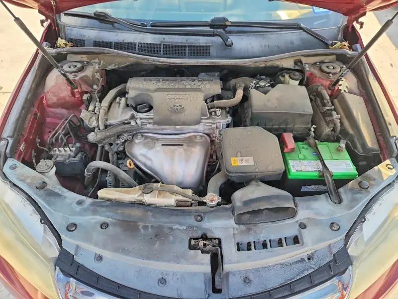 2017 TOYOTA CAMRY SE  
