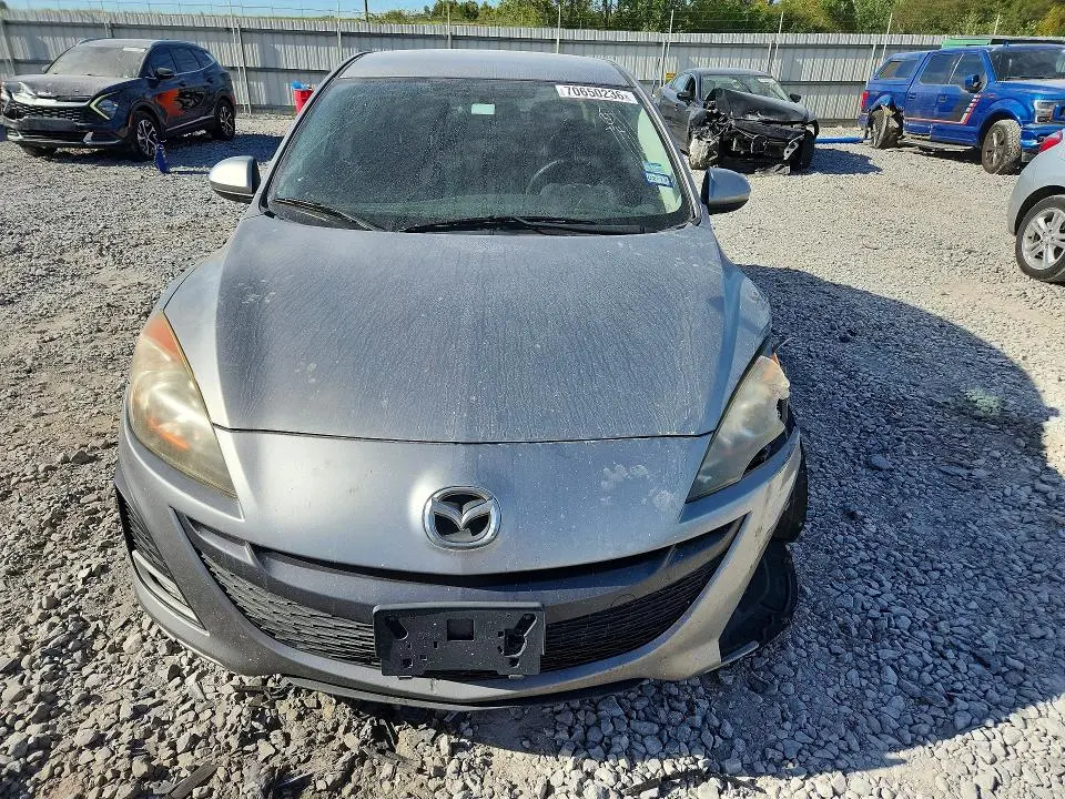 2011 MAZDA 3 S  