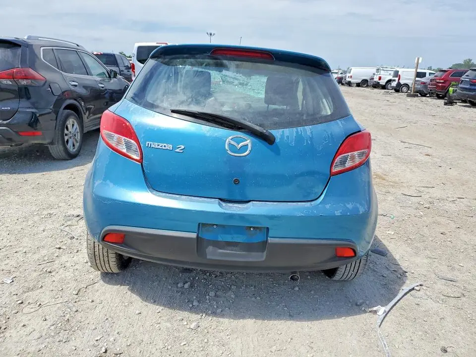 2012 MAZDA MAZDA2   